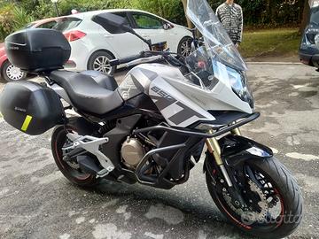 CF Moto 650 Mt