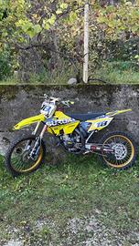 Suzuki rm 125