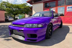 Nissan Skyline R33 GTS