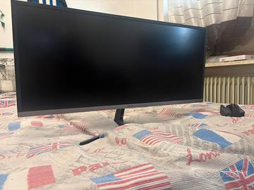 Monitor ultra wide 34” leggere descrizione