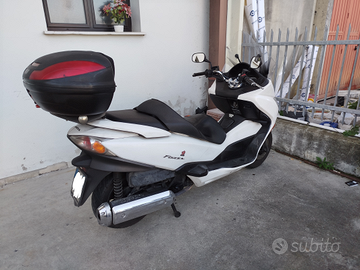 Honda forza 250 del 2008