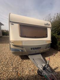 Caravan fendi