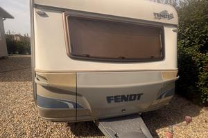 Caravan fendi