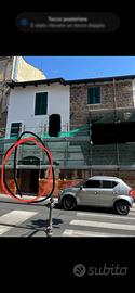 Locale artigiano canna fumaria