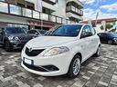 lancia-ypsilon-1-2-69-cv-5-porte-silver-unico-p
