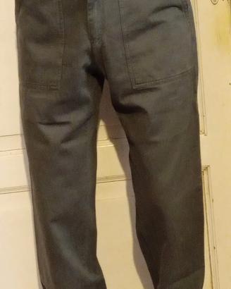 Pantaloni uomo 10 euro a pezzo .