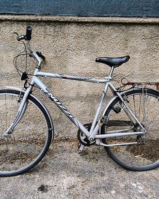 City Bike Uomo NUZZI  Bicicletta da città/trekking