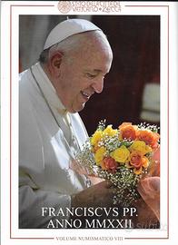 CITTA' DEL VATICANO VOLUME NUMISMATICO  ANNO 2022