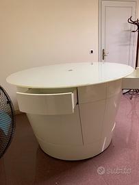 Tavolo espositivo da negozio