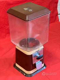 Distributore noccioline vintage con 2 monete 500L