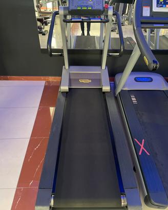 TAPIS ROULANT TECHNOGYM XT PRO600