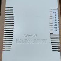 Router MikroTik RB962UiGS