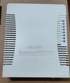 Router MikroTik RB962UiGS