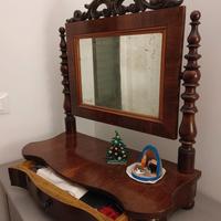 Specchiera antica orientabile