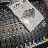 mixer ALLEN&HEATH ZED 14 FX con Flycase