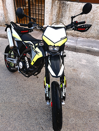 Fantic motard 125