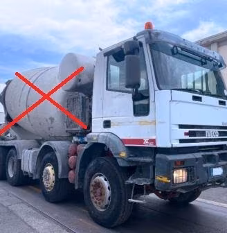 Iveco Eurotrakker 410E44 Telaio 8x4