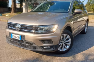 Volkswagen Tiguan 2.0 tdi 4x4 DSG