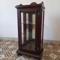 Vetrinetta arte povera