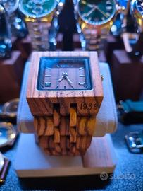 Orologio Rifle Natural Wood Cassa Quadrata Legno