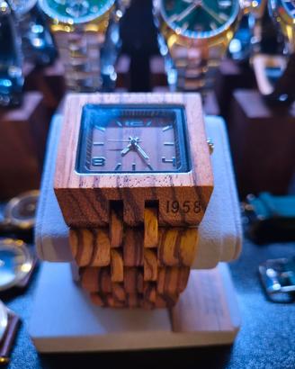 Orologio Rifle Natural Wood Cassa Quadrata Legno