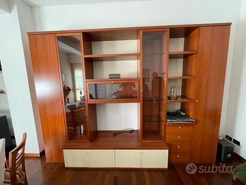 Libreria - parete attrezzata - vetrina