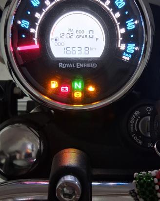 Meteor 350 super nova