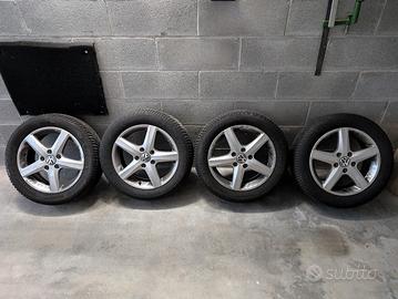 Cerchi lega Volkswagen 16" con gomme