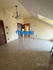 Attico / Mansarda di 92 m² con 4 locali e box auto