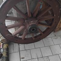  2 coppie ruote (antiche e ristrutturate) da carro