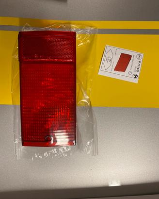 Fiat 124 Spider plastica fanale posteriore destro