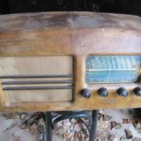 Coppia di radio a valvole vintage