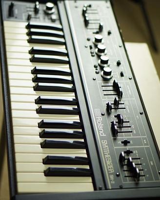 Roland sh2 analog vintage synth