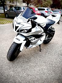 Honda cbr 600 rr