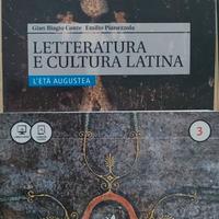 Libri di letteratura latina