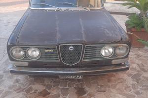 Lancia 2000 iniezione