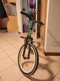 bicicletta taglia 20 per bambino 6/12 anni