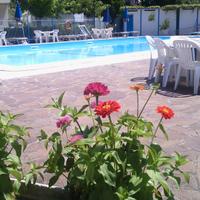 150m dal mare BILO CON SPIAGGIA E PISCINA