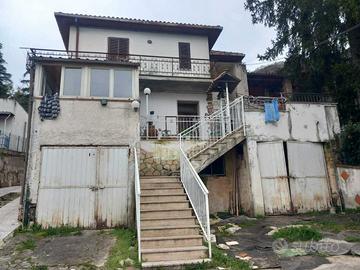 Quadrilocale a Tivoli