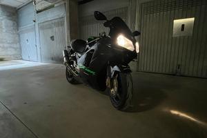 Kawasaki zx12-r