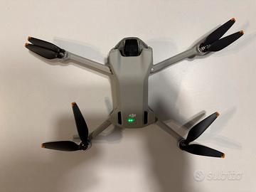 Dji. Mini 3 fly more combo + Assicurazione