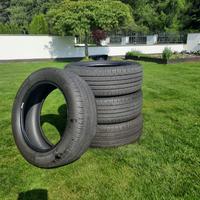 Gomme estive 215/55/R17 Continental EcoContact 6