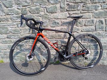 Giant TCR Advanced Pro 0 Disc Di2