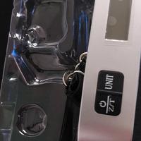 bilancia valigie da viaggio