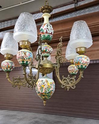 Lampadario a 5 paralumi