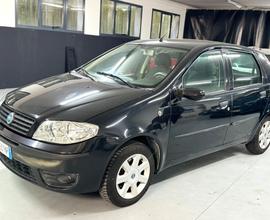 Fiat Punto 1.2 Benzina 16V 5 porte Neopatentati