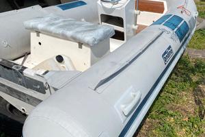 Gommone 4,60 con motore 35 cv