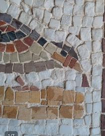 Mosaico artigianale quadrato.