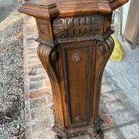Colonna porta vaso in legno
