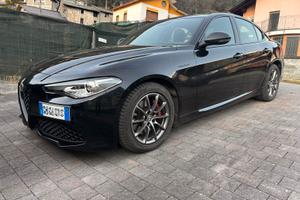 Alfaromeo Giulia 2.2 Q4 veloce 210cv